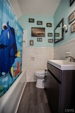 19 Genesee Ct in Utica, NY - Building Photo - Building Photo