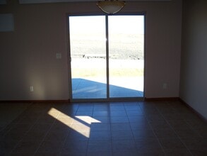 512 Sapphire Ln in Rapid City, SD - Building Photo - Building Photo