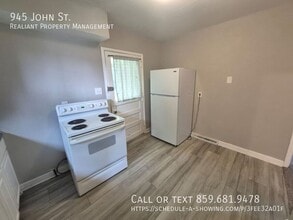 945 John St in Covington, KY - Foto de edificio - Building Photo