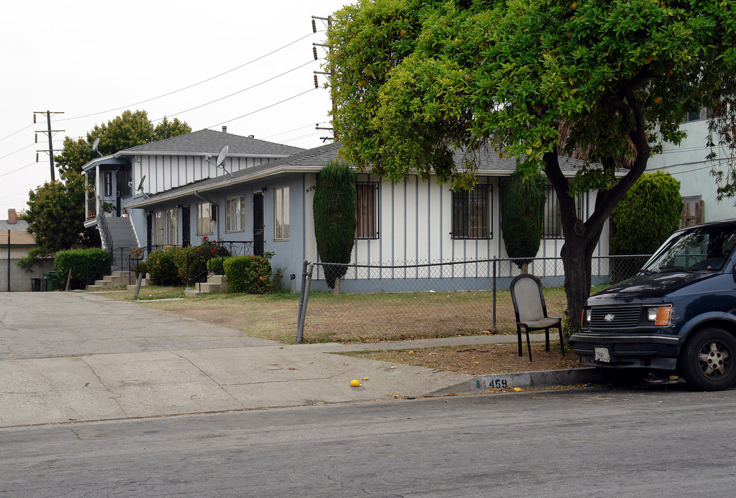 459 Edgewood St in Inglewood, CA - Foto de edificio