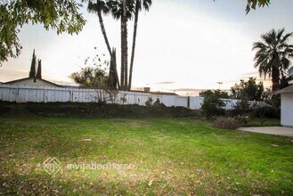 25899 Amapolas St in Loma Linda, CA - Building Photo - Building Photo