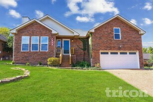 190 Breakwater Dr in Hendersonville, TN - Building Photo