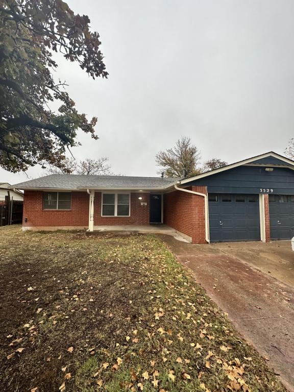 property at 3529 Hillside Dr