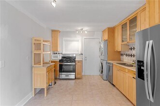 866 Briarcliff Rd NE in Atlanta, GA - Building Photo - Building Photo