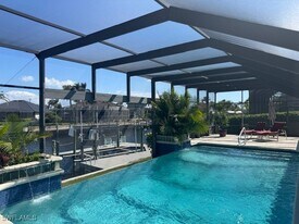 4925 SW 25th Pl in Cape Coral, FL - Building Photo