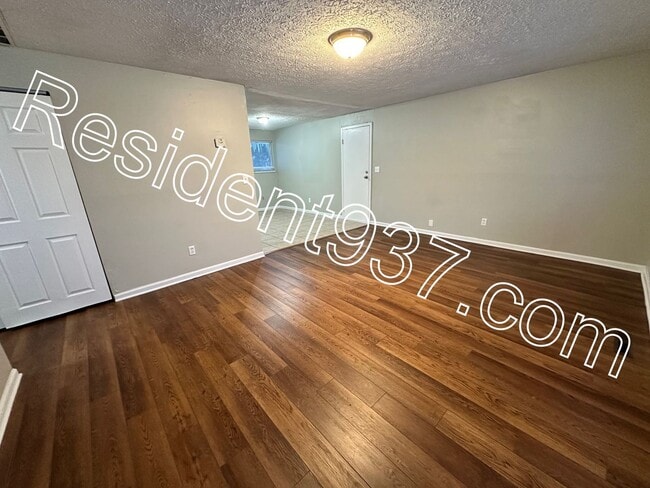 5189 Harshmanville Rd in Huber Heights, OH - Building Photo - Building Photo