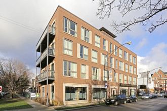 Irving Lofts in Chicago, IL - Building Photo - Primary Photo