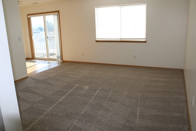 1315 N Western Ave, Unit 204 in Wenatchee, WA - Building Photo - Building Photo