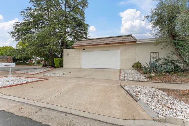 property at 20 Norton St