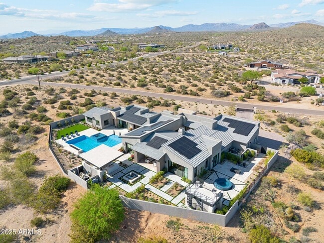 property at 11865 E Red Bird Rd