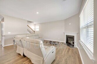 207 Bridlewood Ln in Piedmont, SC - Building Photo - Building Photo
