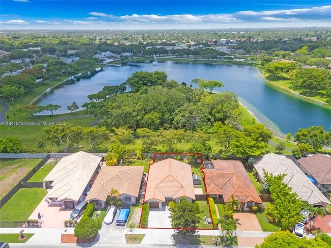 14548 SW 143rd Terrace in Miami, FL - Building Photo - Building Photo
