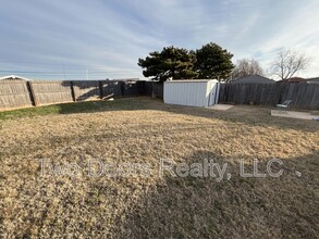 8425 NW 92nd St in Oklahoma City, OK - Building Photo - Building Photo