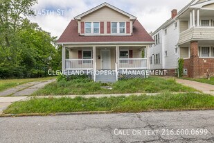 3372 E 145th St in Cleveland, OH - Building Photo