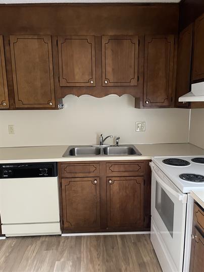 property at 1053 3rd St SE