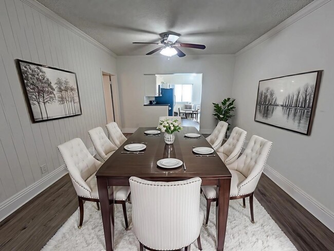 6100 Buckingham Pkwy in Culver City, CA - Building Photo - Building Photo