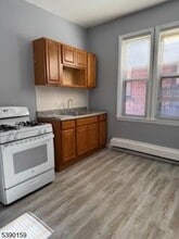 43 High St in Passaic, NJ - Foto de edificio - Building Photo