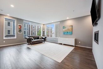 14 I St, Unit 3 in Boston, MA - Building Photo - Building Photo