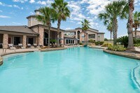 Cortland Copperleaf photo'