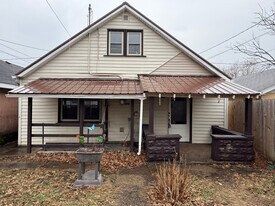2509 Hess Ave in Wheeling, WV - Building Photo