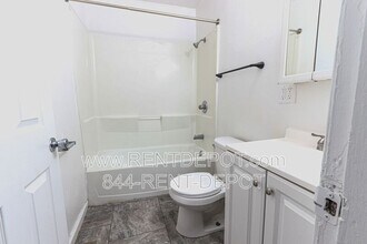 1621 Rheinhardt Ave in Evansville, IN - Building Photo - Building Photo