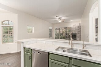 16945 E El Lago Blvd in Fountain Hills, AZ - Building Photo - Building Photo