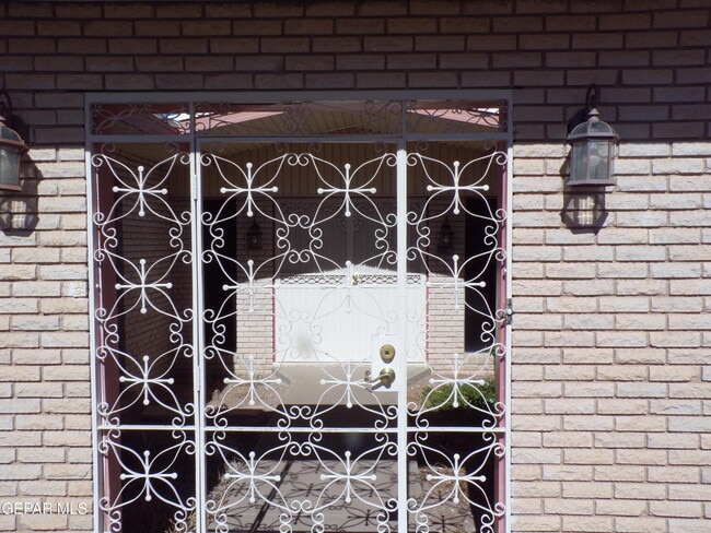 4820 Louisiana St in El Paso, TX - Building Photo - Building Photo