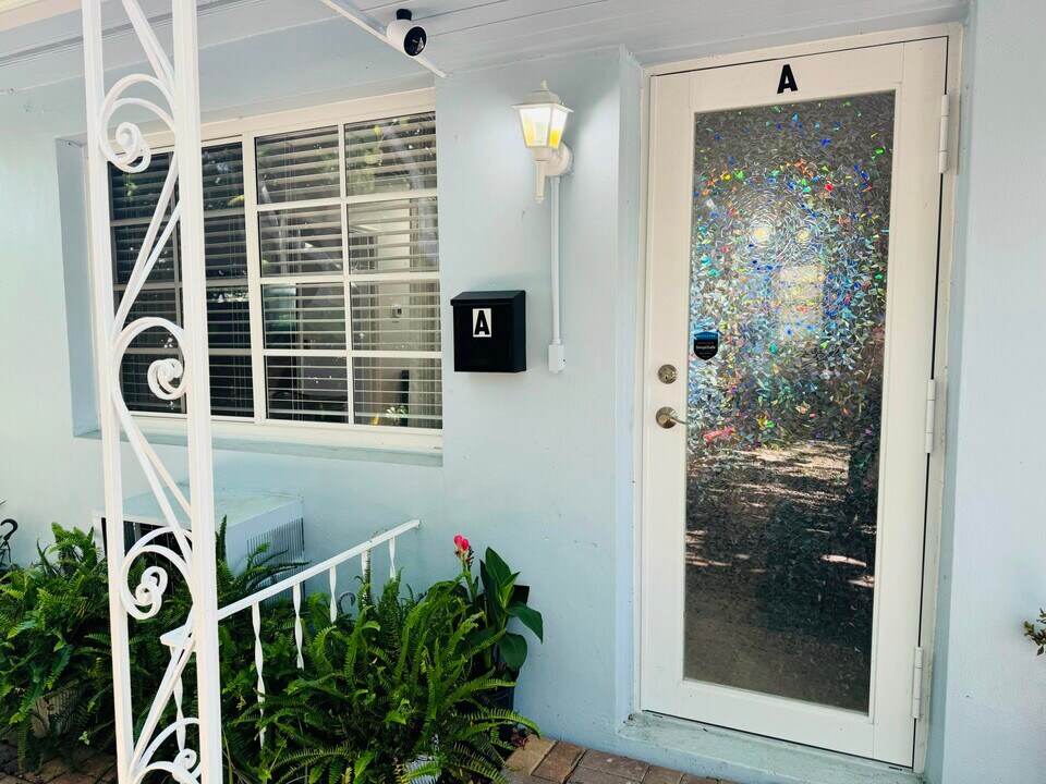 302 S J St in Lake Worth Beach, FL - Foto de edificio