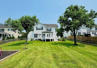 5736 Caribbean Ct in Haymarket, VA - Building Photo - Building Photo