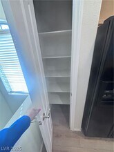 5450 Cardinal Ridge Ct in Las Vegas, NV - Building Photo - Building Photo