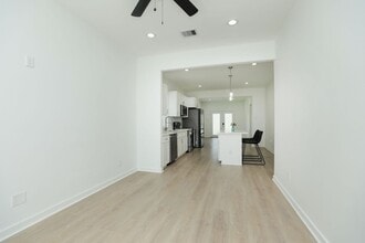 8316 Peachtree St in Houston, TX - Building Photo - Building Photo