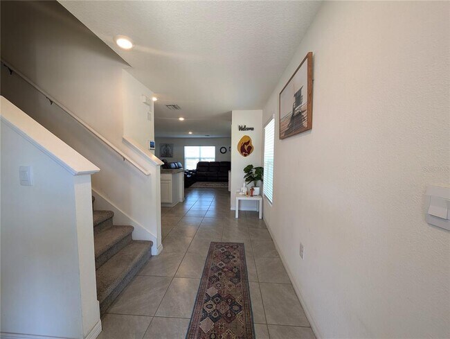 16546 Mosaic Oar Dr in Wimauma, FL - Building Photo - Building Photo