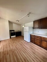 7900 Cadet Rd in Machesney Park, IL - Building Photo - Building Photo