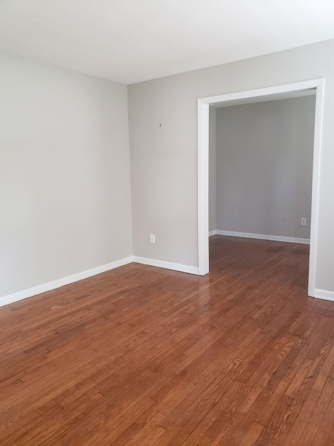 property at 1604 Sessions St