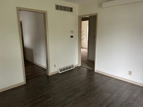 808 N Sheridan St in Wichita, KS - Building Photo - Building Photo