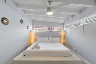 2407 NE 33rd Ave in Fort Lauderdale, FL - Building Photo - Building Photo