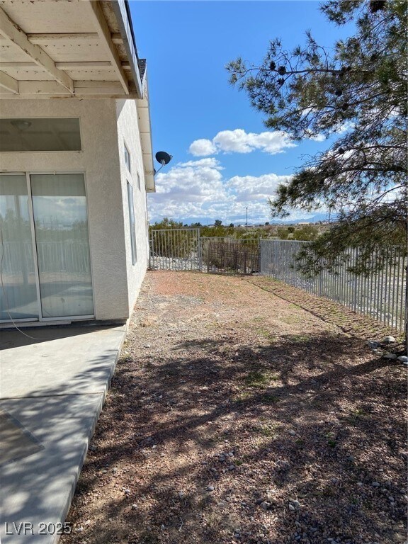 2690 Dapple St in Pahrump, NV - Building Photo - Building Photo