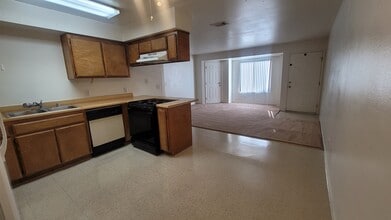 Norma Street Apartments in Ridgecrest, CA - Building Photo - Building Photo