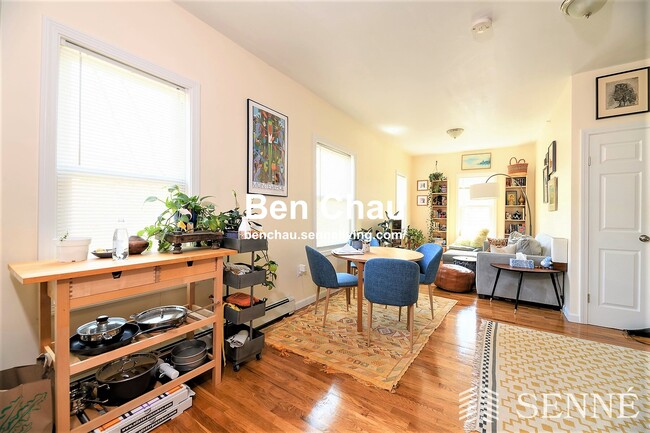 1190 Cambridge St, Unit 2 in Cambridge, MA - Building Photo - Building Photo