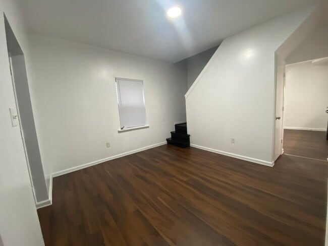 657 Pegram St in Petersburg, VA - Building Photo - Building Photo