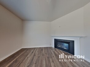 120 Paper Birch Wy in Fuquay Varina, NC - Building Photo - Building Photo