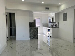 5301 NE 17th Ave in Pompano Beach, FL - Building Photo - Building Photo