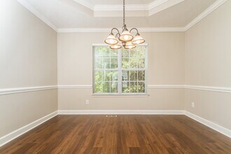 1114 Poplar Hollow Dr in La Vergne, TN - Building Photo - Building Photo