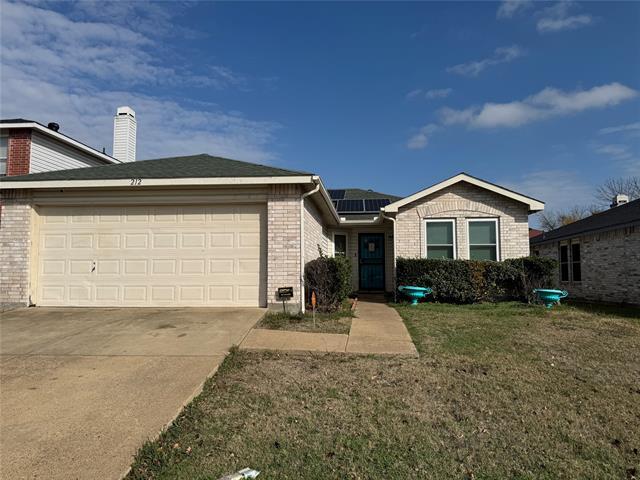 212 Crystalwood Dr in Mesquite, TX - Building Photo