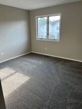 2814 Sand Run Pky in Akron, OH - Building Photo - Building Photo