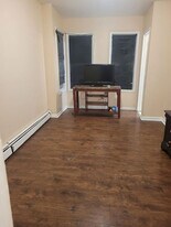 107 Palm St in Newark, NJ - Building Photo