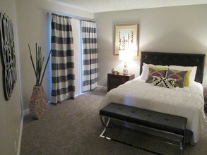 Sequoia Meadows in Las Vegas, NV - Building Photo - Building Photo