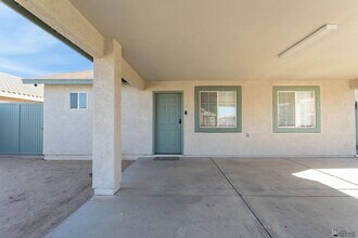 1397 E San Francisco St in San Luis, AZ - Building Photo - Building Photo