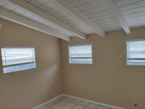 1600 NW 15th Ct in Fort Lauderdale, FL - Building Photo - Building Photo