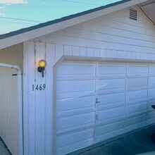 1469 Cameo Ct in Grants Pass, OR - Building Photo - Building Photo